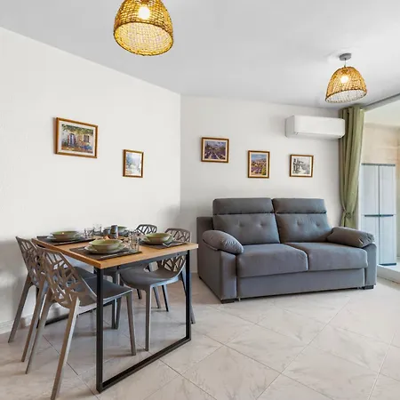 Apolo Xi, Calpe, Modern Apartment, Sea View, Pool, 100m To Beach! * Ifach